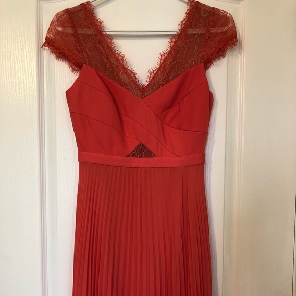 BCBGMAXAZRIA Madalena Maxi Dress in Ambrosia - Picture 2 of 8